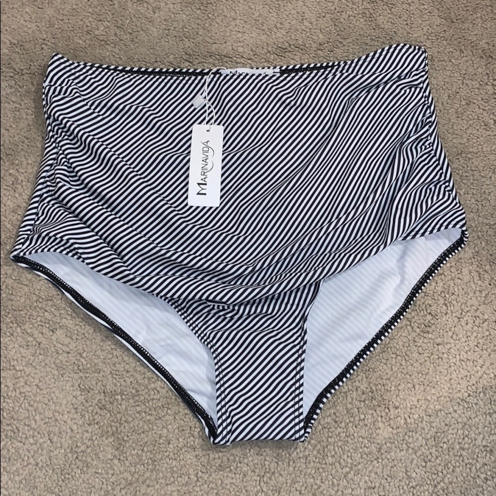 Women’s swimsuit bottoms